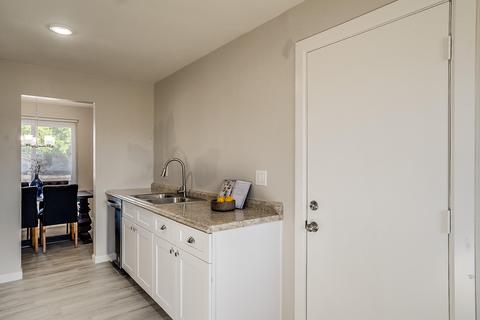 1402 N 37th Ave, Phoenix, AZ 85009 photo 16