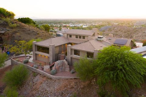 2114 E Kaler Dr, Phoenix, AZ 85020 photo 1