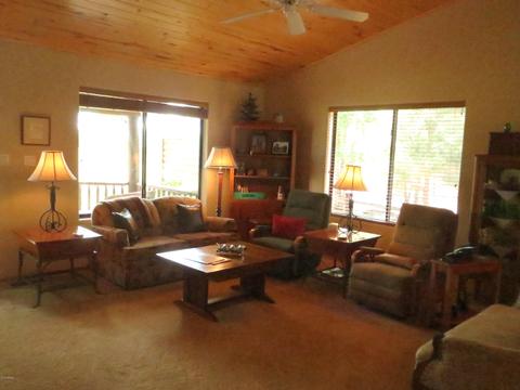 2668 Lodge Loop, Overgaard, AZ 85933 photo 6