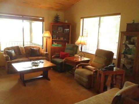 2668 Lodge Loop, Overgaard, AZ 85933 photo 10