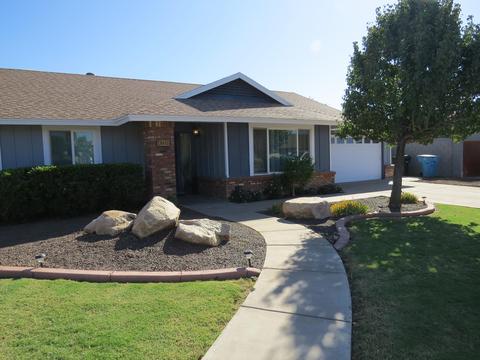 4725 E Beverly Ln, Phoenix, AZ 85032 photo 2