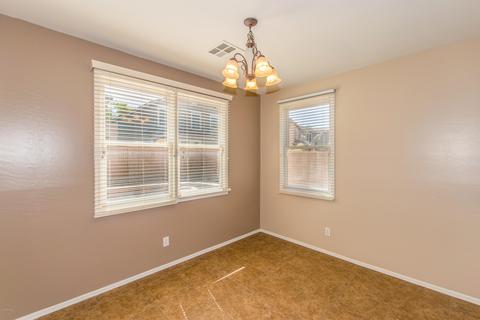 2241 E Sunland Ave, Phoenix, AZ 85040 photo 8