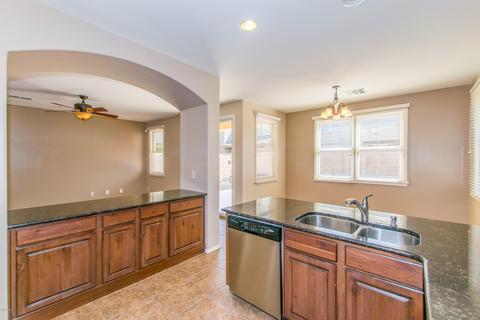 2241 E Sunland Ave, Phoenix, AZ 85040 photo 7