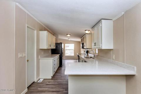 2612 E Sandra Ter, Phoenix, AZ 85032 photo 2