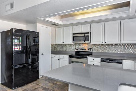 2156 Ellis Dr, Tempe, AZ 85282 photo 8