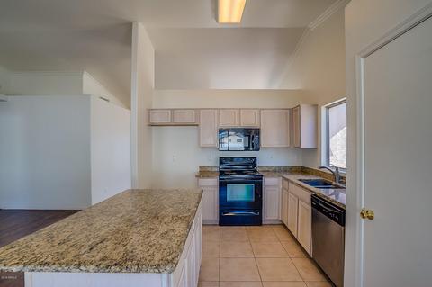 2046 E Brooks St, Gilbert, AZ 85296 photo 6