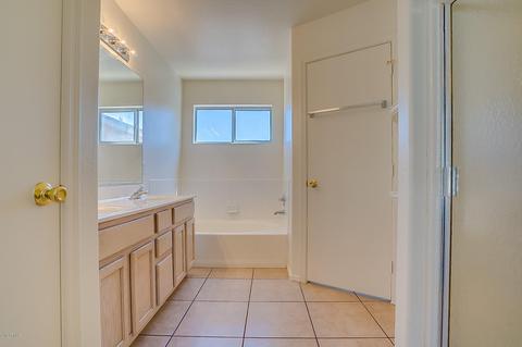 2046 E Brooks St, Gilbert, AZ 85296 photo 12