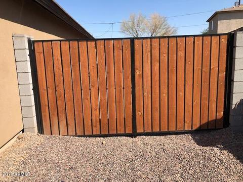 2743 E Southgate Ave, Phoenix, AZ 85040 photo 2
