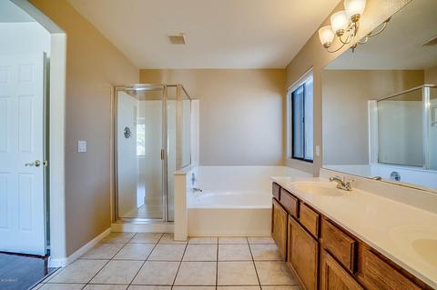 1643 E Runion Dr, Phoenix, AZ 85024 photo 13