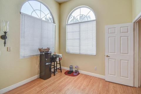 2070 E Huron Ct, Gilbert, AZ 85234 photo 11