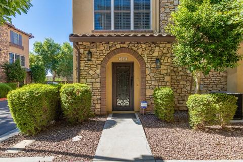 2438 E Roma Ave, Phoenix, AZ 85016 photo 1