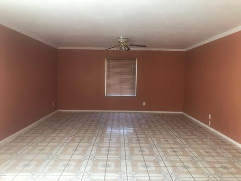 5213 N 39th Dr, Phoenix, AZ 85019 photo 3