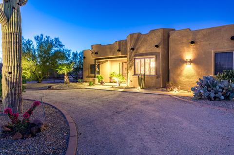 2718 W Valley View Trl, Phoenix, AZ 85086 photo 1