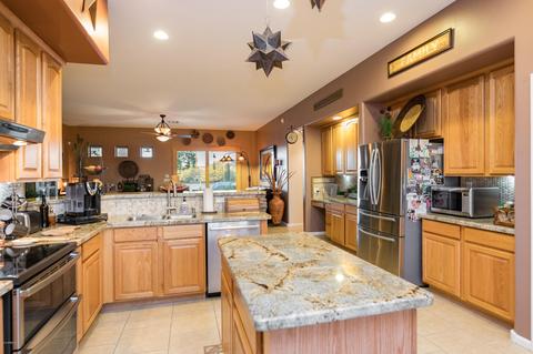 2718 W Valley View Trl, Phoenix, AZ 85086 photo 12