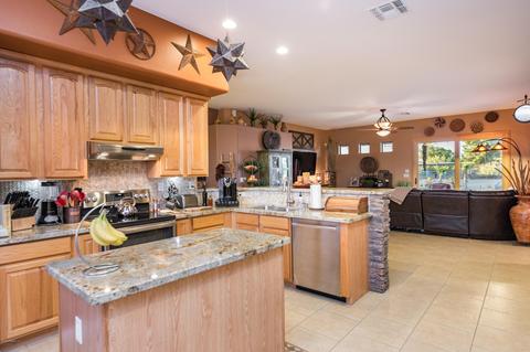 2718 W Valley View Trl, Phoenix, AZ 85086 photo 6