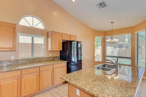 219 E Sagebrush St, Gilbert, AZ 85296 photo 12