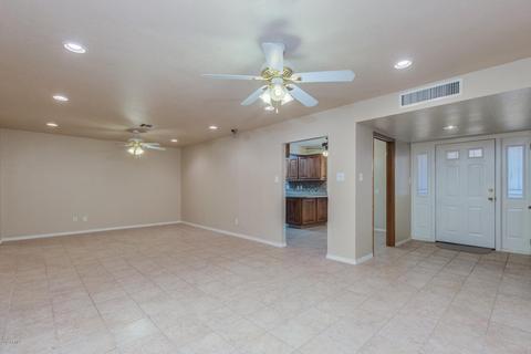 4216 E Hazelwood St, Phoenix, AZ 85018 photo 4