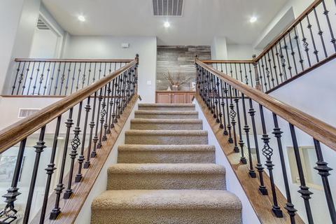 3672 E Comstock Dr, Gilbert, AZ 85296 photo 13