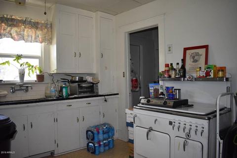 390 S Hill St, Globe, AZ 85501 photo 3