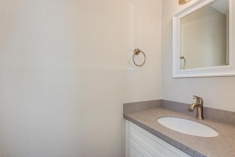 3211 W Evans Dr, Phoenix, AZ 85053 photo 9