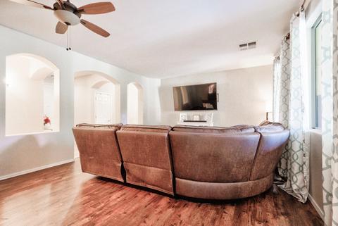 744 E Hummingbird Way, Gilbert, AZ 85297 photo 12