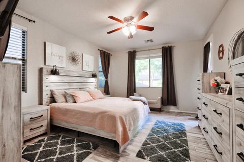 744 E Hummingbird Way, Gilbert, AZ 85297 photo 3