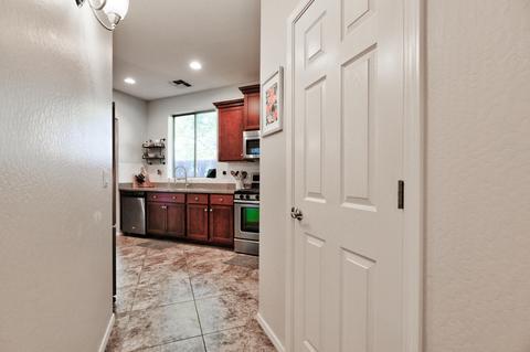 744 E Hummingbird Way, Gilbert, AZ 85297 photo 13