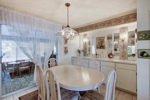 6537 Ellis St, Mesa, AZ 85205 photo 8