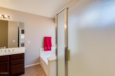 492 E Kyle Ct, Gilbert, AZ 85296 photo 16