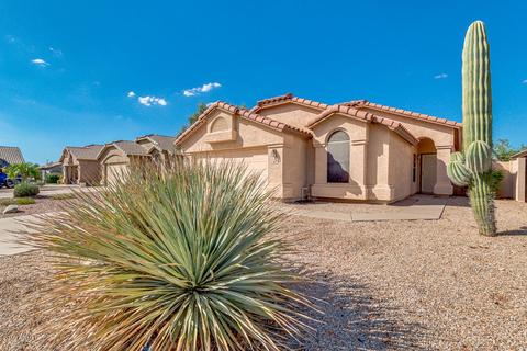 492 E Kyle Ct, Gilbert, AZ 85296 photo 3