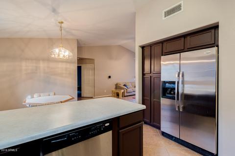 492 E Kyle Ct, Gilbert, AZ 85296 photo 12