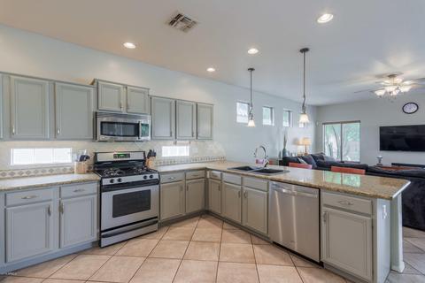 972 S Oak St, Gilbert, AZ 85233 photo 9