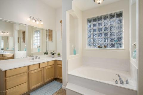 2884 E Cotton Ln, Gilbert, AZ 85234 photo 15