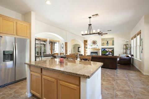 2884 E Cotton Ln, Gilbert, AZ 85234 photo 8