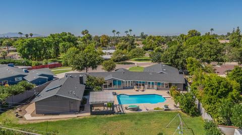 1919 E Rovey Cir, Phoenix, AZ 85016 photo 2