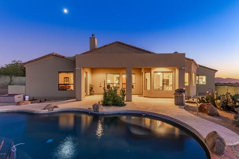 608 E Seco Pl, Phoenix, AZ 85086 photo 2