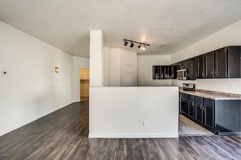 3213 S 66th Ave, Phoenix, AZ 85043 photo 7