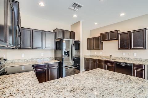 3913 Edna Dr, Gilbert, AZ 85296 photo 9