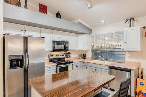 538 E Devon Dr, Gilbert, AZ 85296 photo 1