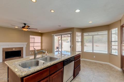 4142 E Mountain Sage Dr, Phoenix, AZ 85044 photo 9