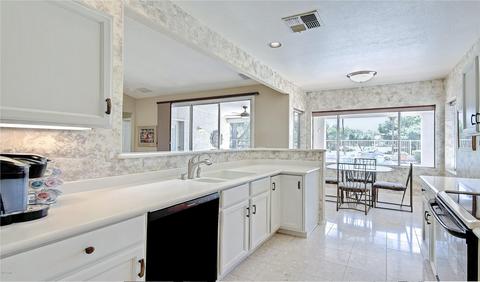 4687 E Kelly Dr, Gilbert, AZ 85234 photo 11