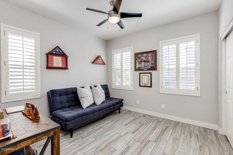 4640 E Patrick Ln, Phoenix, AZ 85050 photo 13