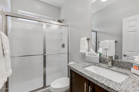4640 E Patrick Ln, Phoenix, AZ 85050 photo 14