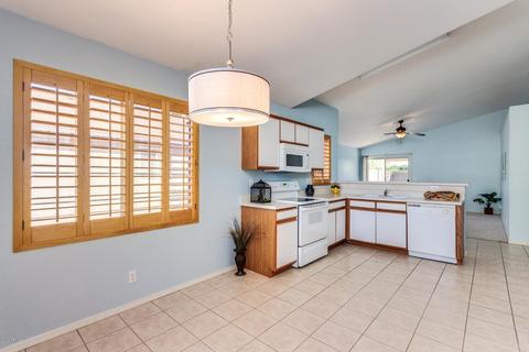 8515 E Clovis Ave, Mesa, AZ 85208 photo 9