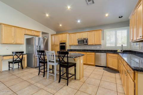 1335 N Bronco Ct, Gilbert, AZ 85233 photo 2