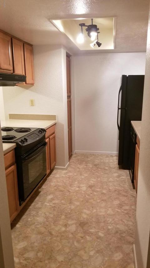 520 E Royal Palms Dr, Mesa, AZ 85203 photo 2
