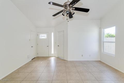 3866 E Whitney Ln, Phoenix, AZ 85032 photo 2