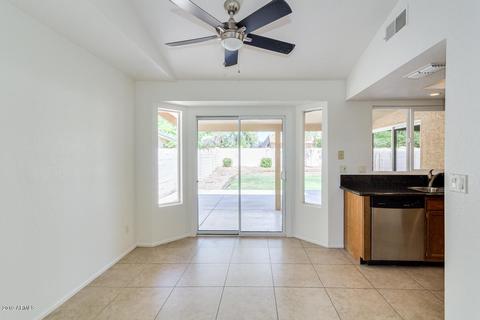 3866 E Whitney Ln, Phoenix, AZ 85032 photo 9