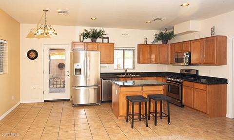 1838 E Anderson Dr, Phoenix, AZ 85022 photo 9