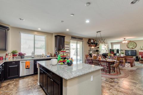 1462 E Warbler Rd, Gilbert, AZ 85297 photo 5